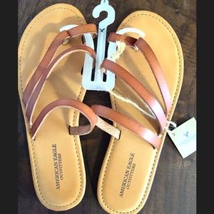 American Eagle brown leather women's sandals